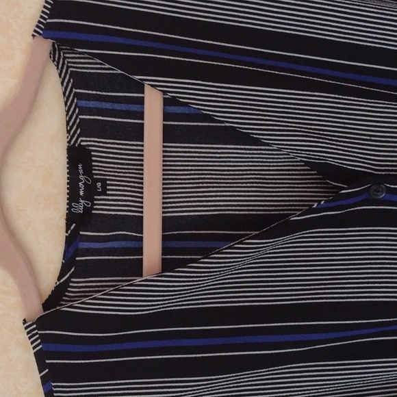 2️⃣ for $🔟 lily morgan romper with full length pants and capped sleeves size L - Picture 2 of 4